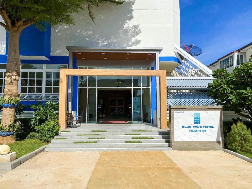 Blue Wave Resort Hua Hin